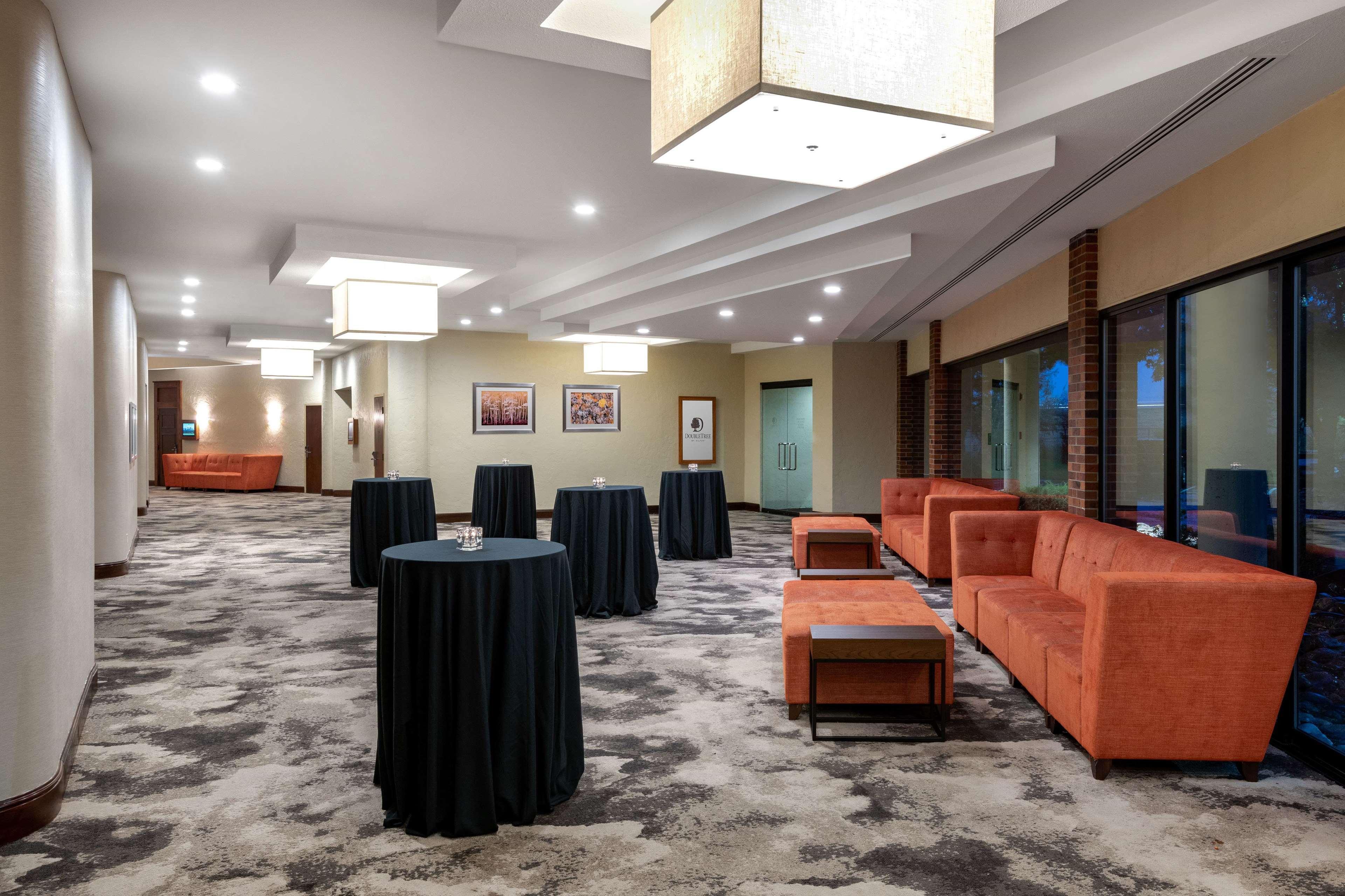 Doubletree By Hilton Hotel Denver - Aurora Extérieur photo