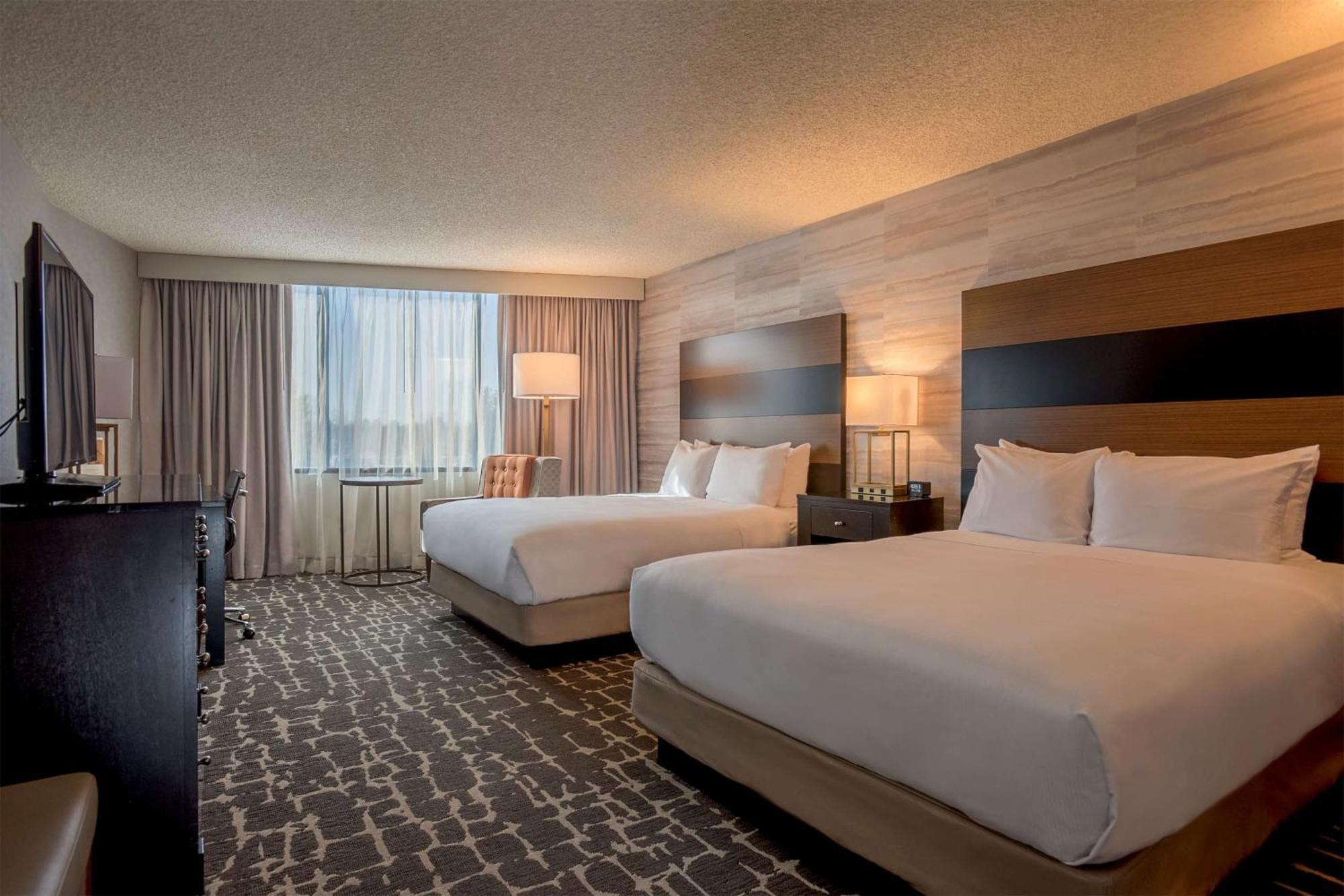 Doubletree By Hilton Hotel Denver - Aurora Extérieur photo