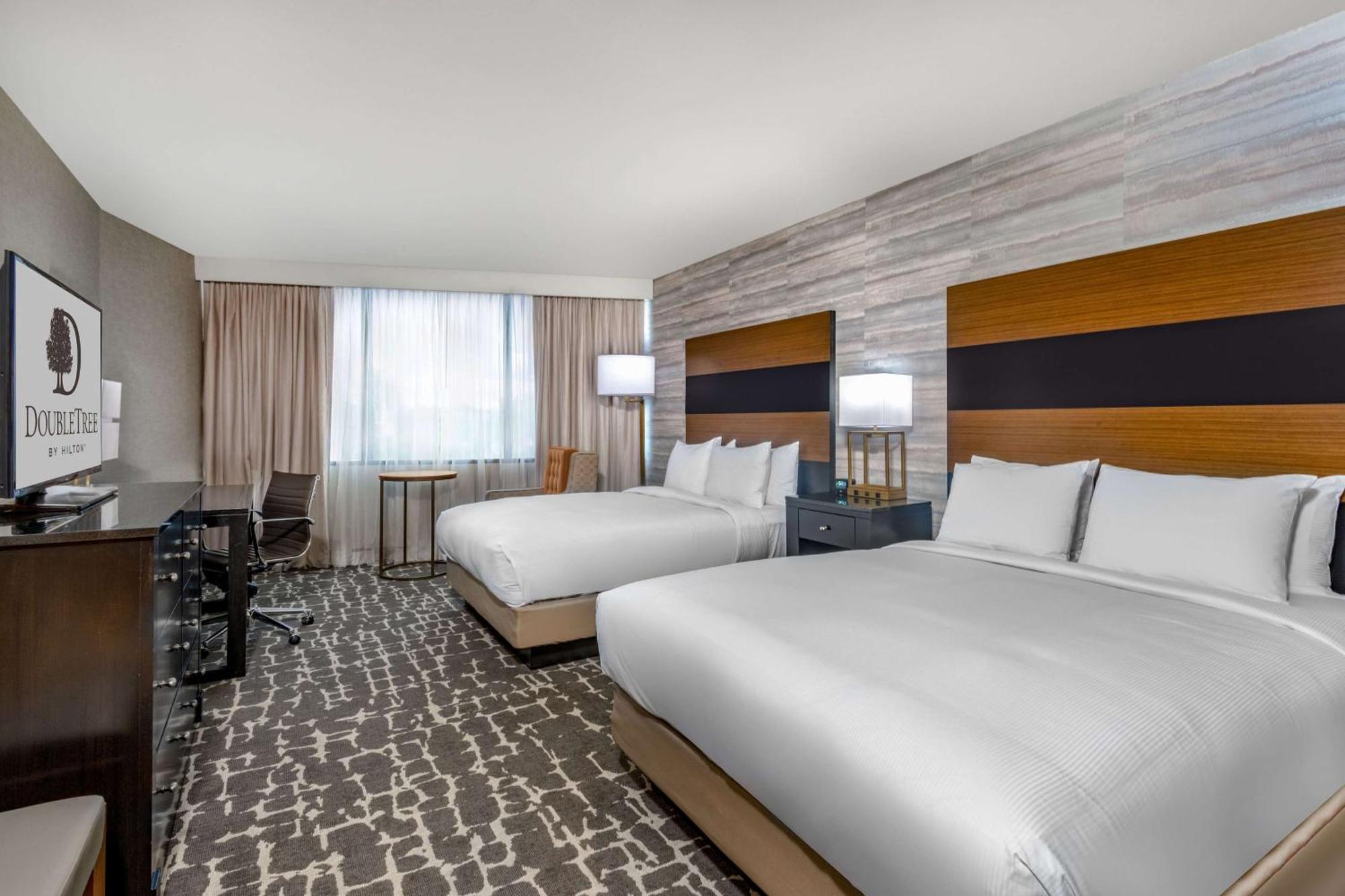 Doubletree By Hilton Hotel Denver - Aurora Extérieur photo