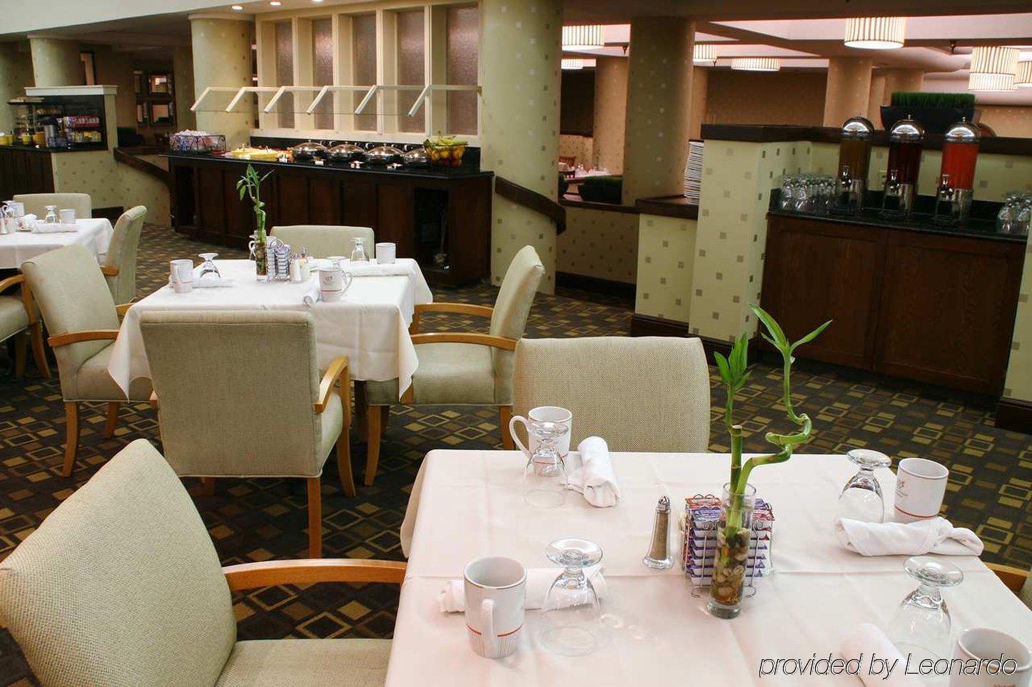 Doubletree By Hilton Hotel Denver - Aurora Restaurant photo