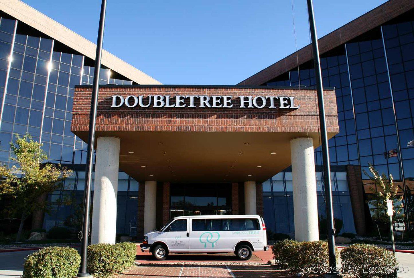 Doubletree By Hilton Hotel Denver - Aurora Extérieur photo